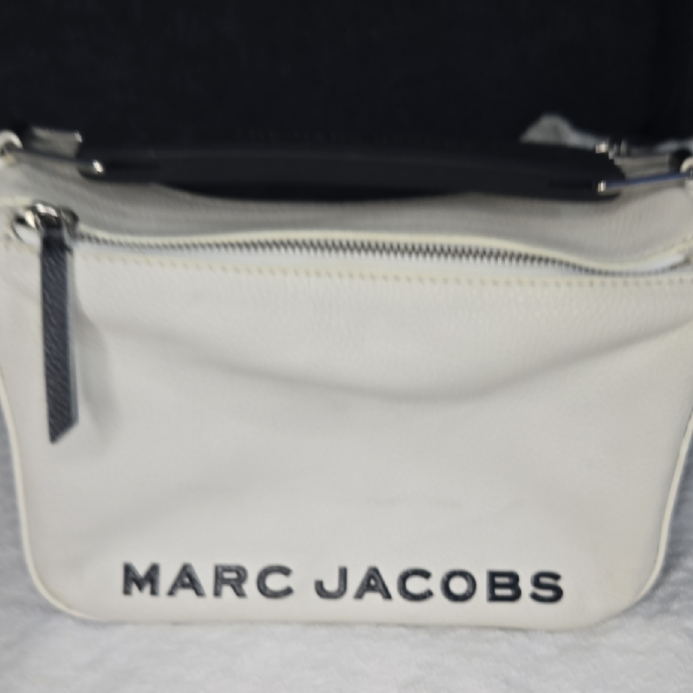 Marc Jacobs White Crossbody with Black Accents